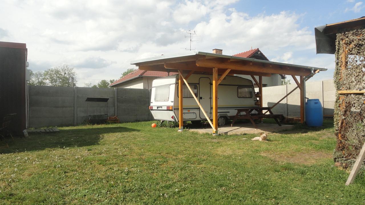 U Novomlynske Nadrze Campsite Nove Mlyny
